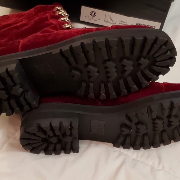Anthropologie Cecelia New York Chance Hiker Boots - burgandy - Picture 9 of 9